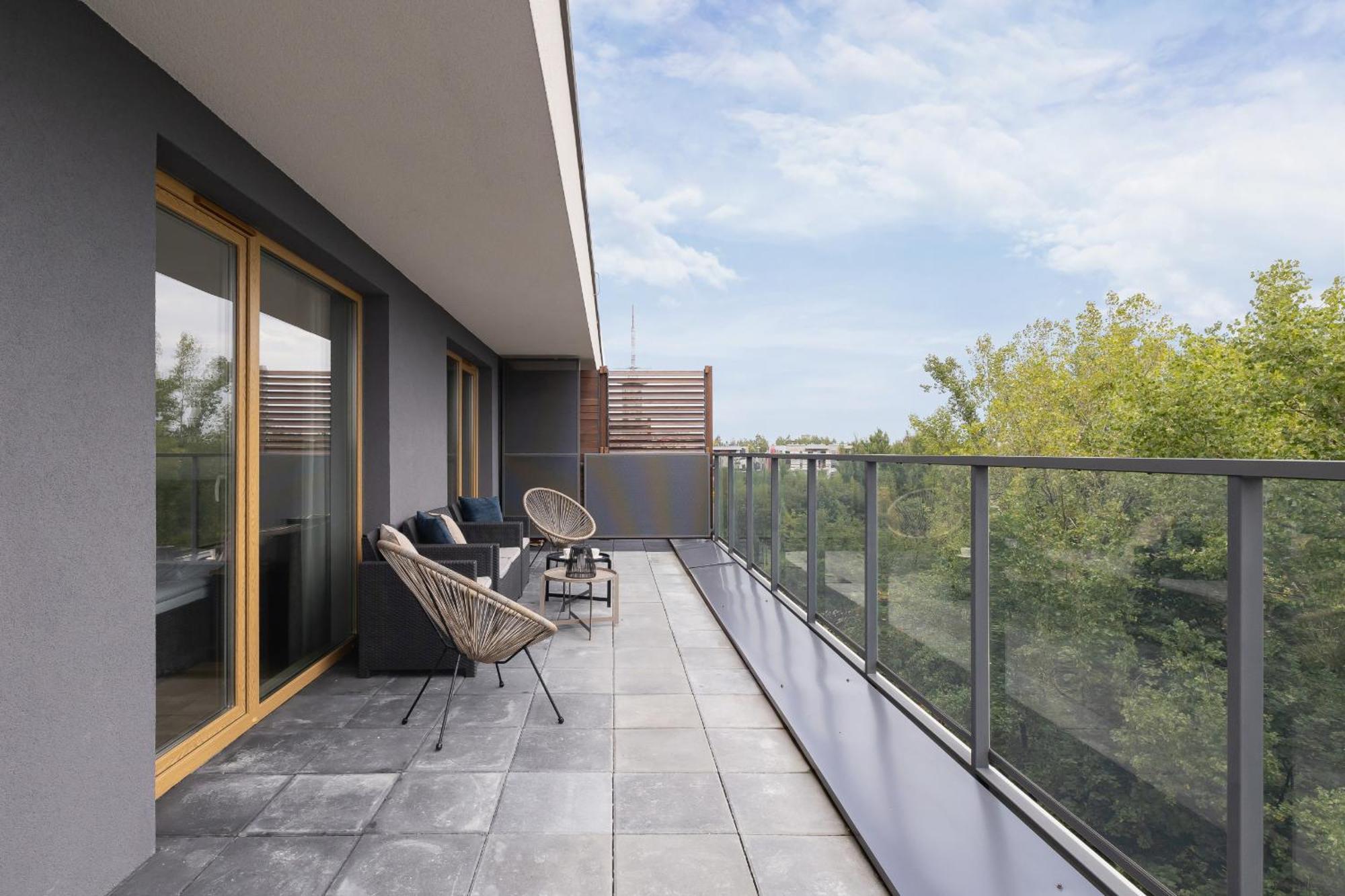 Stylowy Apartament Z Dwiema Sypialniami Balkonem I Parkingiem By Noclegi Renters Kattowitz Exterior foto