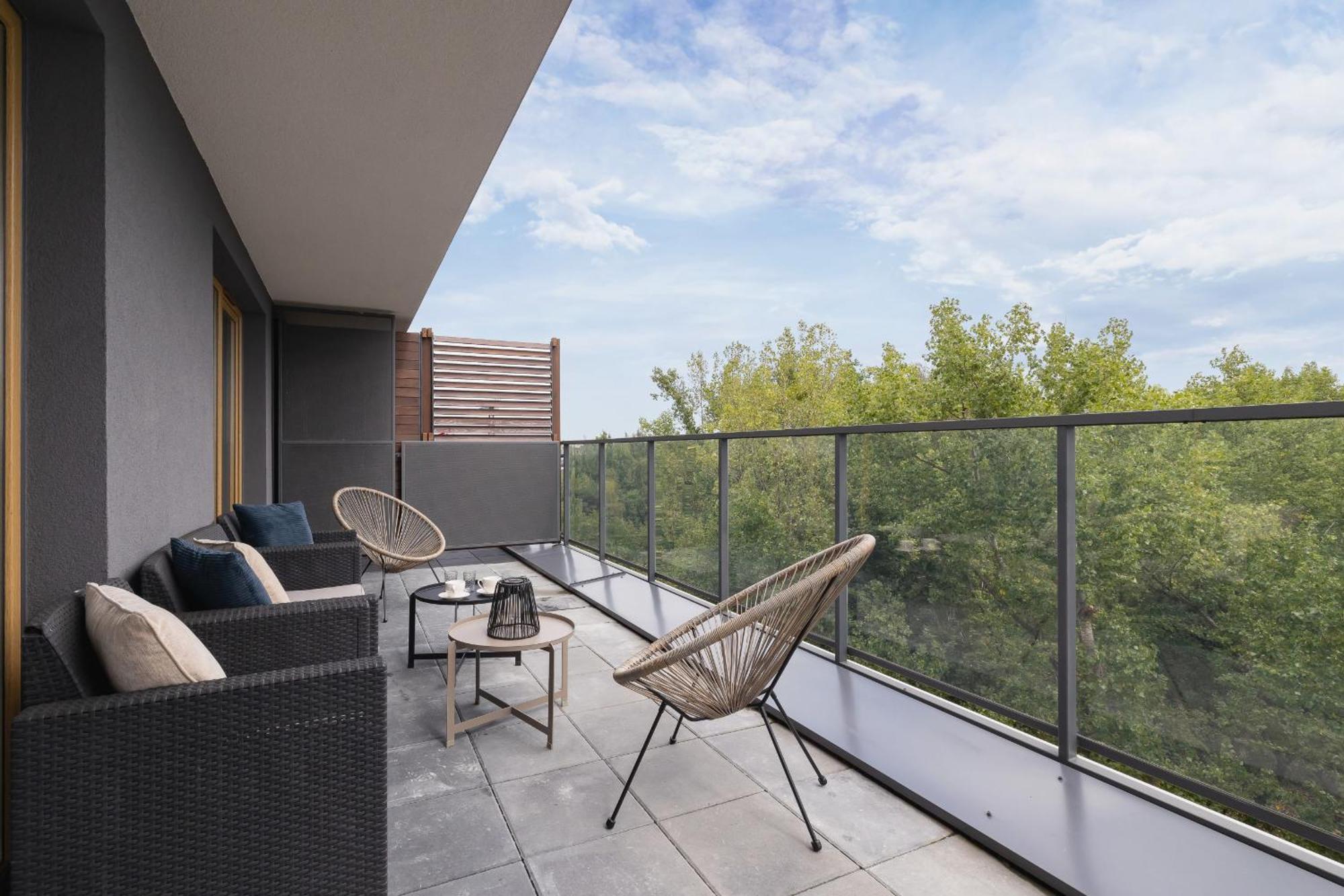 Stylowy Apartament Z Dwiema Sypialniami Balkonem I Parkingiem By Noclegi Renters Kattowitz Exterior foto